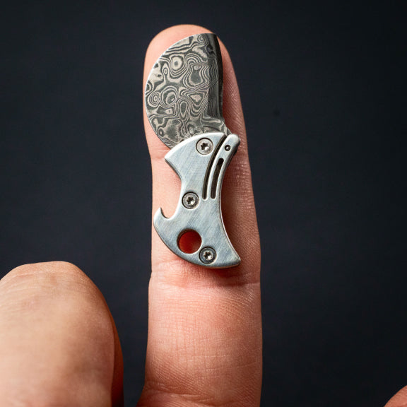 Mini abridor de botellas compacto de titanio y cortador EDC