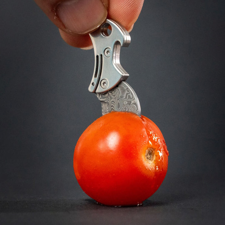 Mini abridor de botellas compacto de titanio y cortador EDC